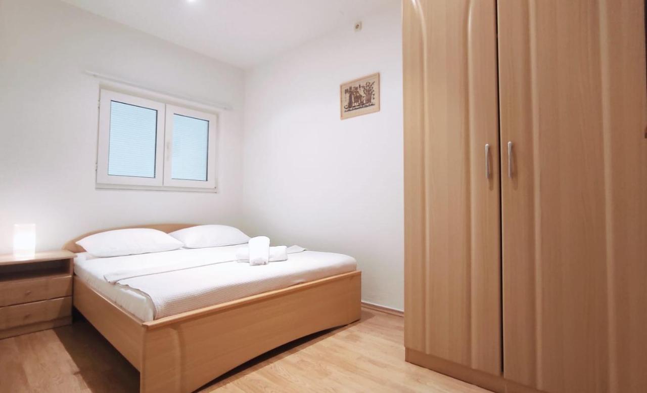 Apartman Sara Baška Voda Εξωτερικό φωτογραφία