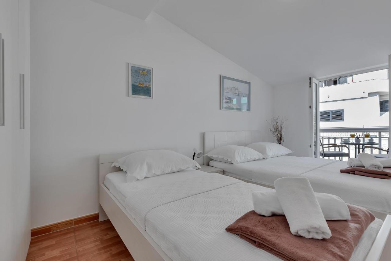 Apartman Sara Baška Voda Εξωτερικό φωτογραφία